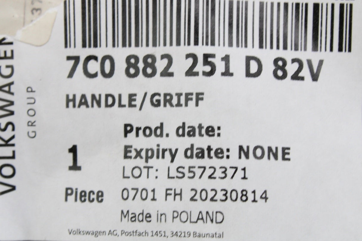 VW Crafter 2017-on front seat height adjust handle (left) 7C0882251D 82V