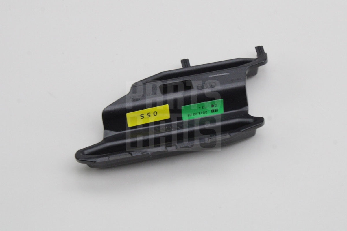 Audi Q6 e-tron 24-on front grille insert trim 85H853229A T94