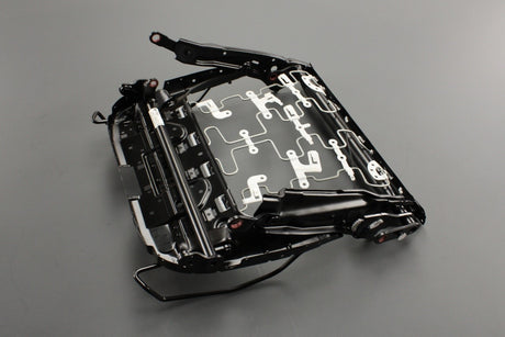 VW Touareg Audi A4 A6 Q7 RS4 RS6 SEAT 05-15 electric seat frame (right) 8E0881158K