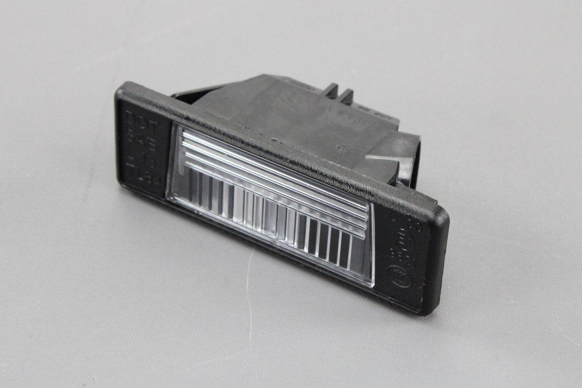 VW Crafter 2012-16 number plate light light lens 2E0943021B, view 1
