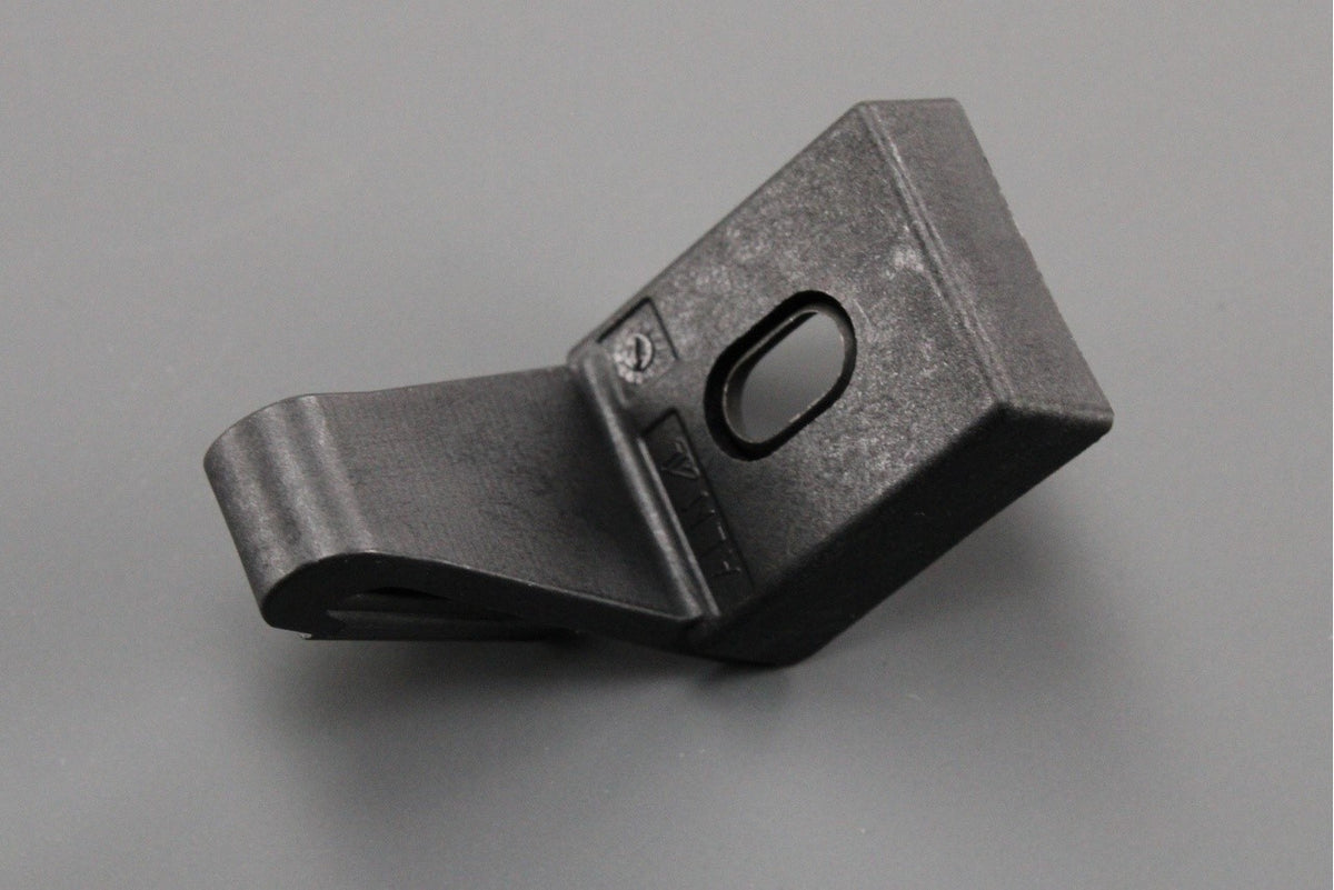 Audi TT TTS TTRS 2007-14 headlight securing bracket 8J0941461, view 1