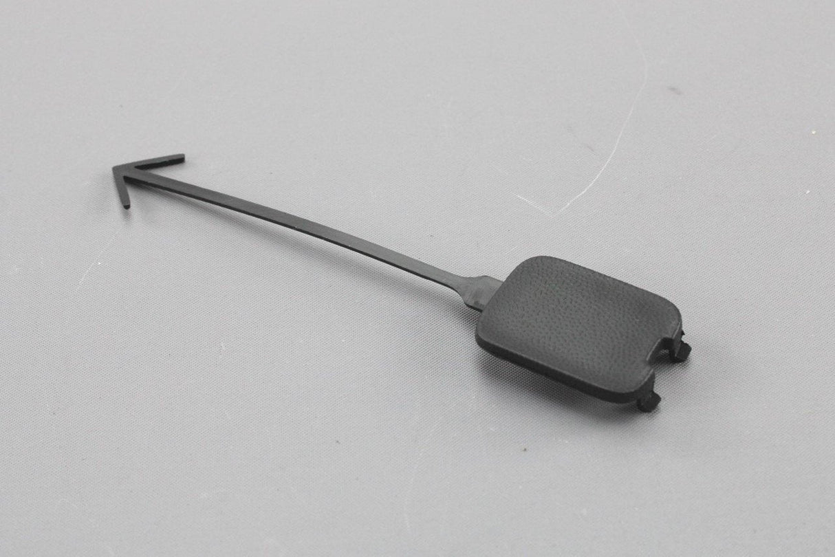 VW Amarok 2010-on rear step dust cover cap (satin black) 2H7807500