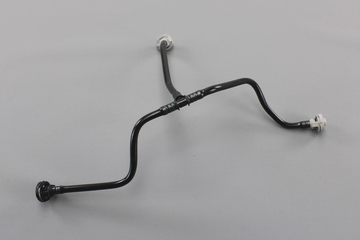 Audi A4 B8 A5 2010-2016 2.0 TDI coolant hoses 8K0121081CG