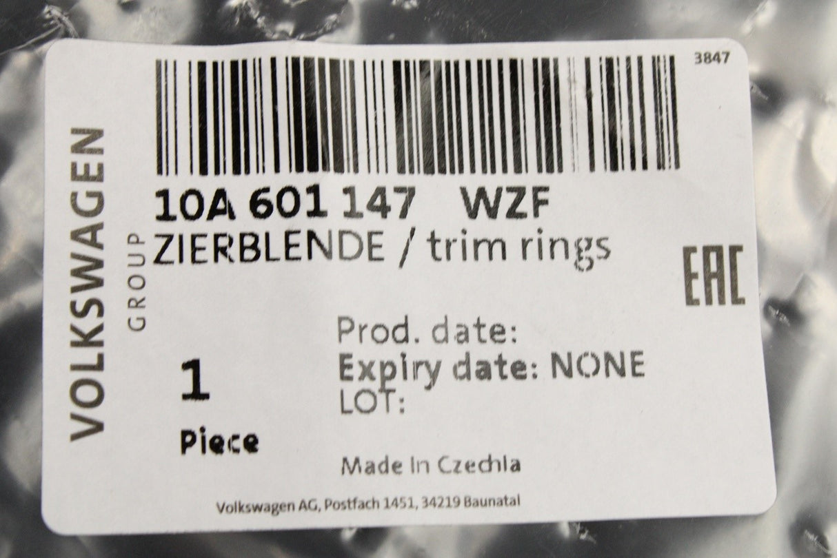 VW ID.3 2020-on single 18inch wheel trim hub cap 10A601147 WZF