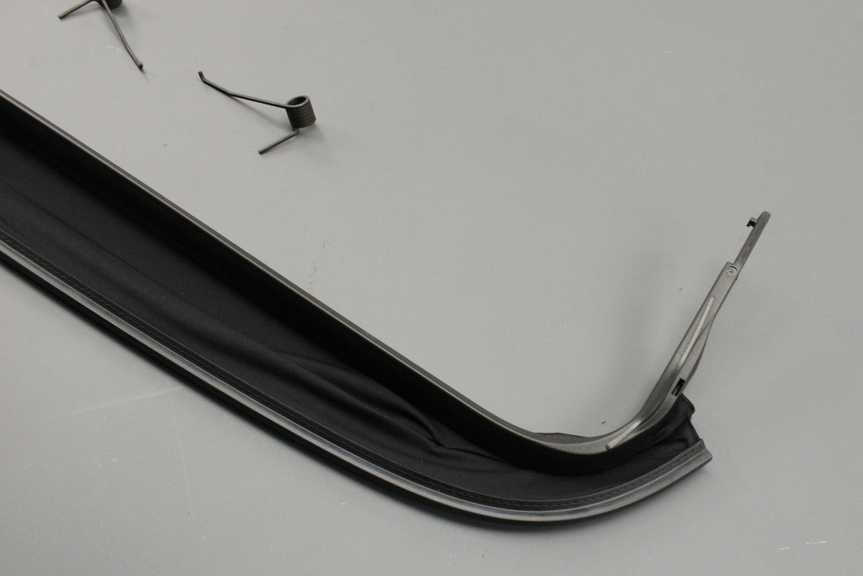 Audi A4 S4 RS4 Avant Q3 RSQ3 panoramic roof wind deflector 8K9877651B