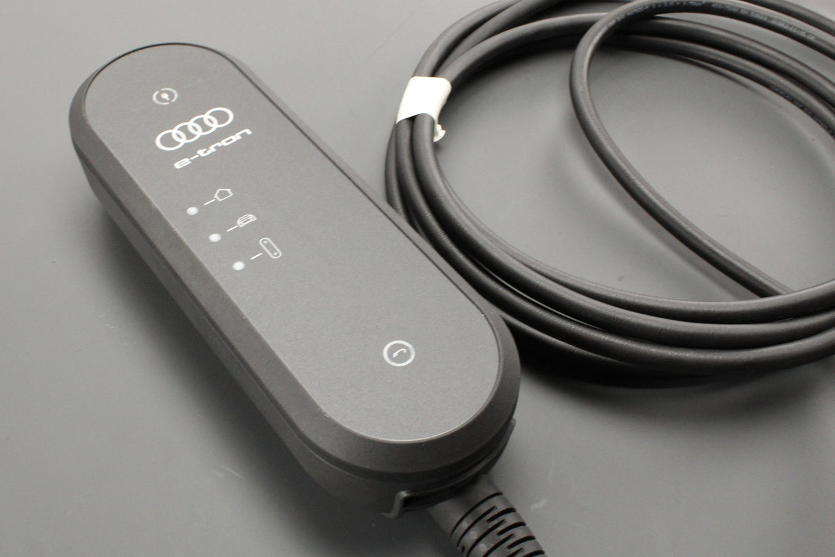Audi A3 e-tron 8V 8Y 2017-on charging cable system (compact) 8V4998639AK