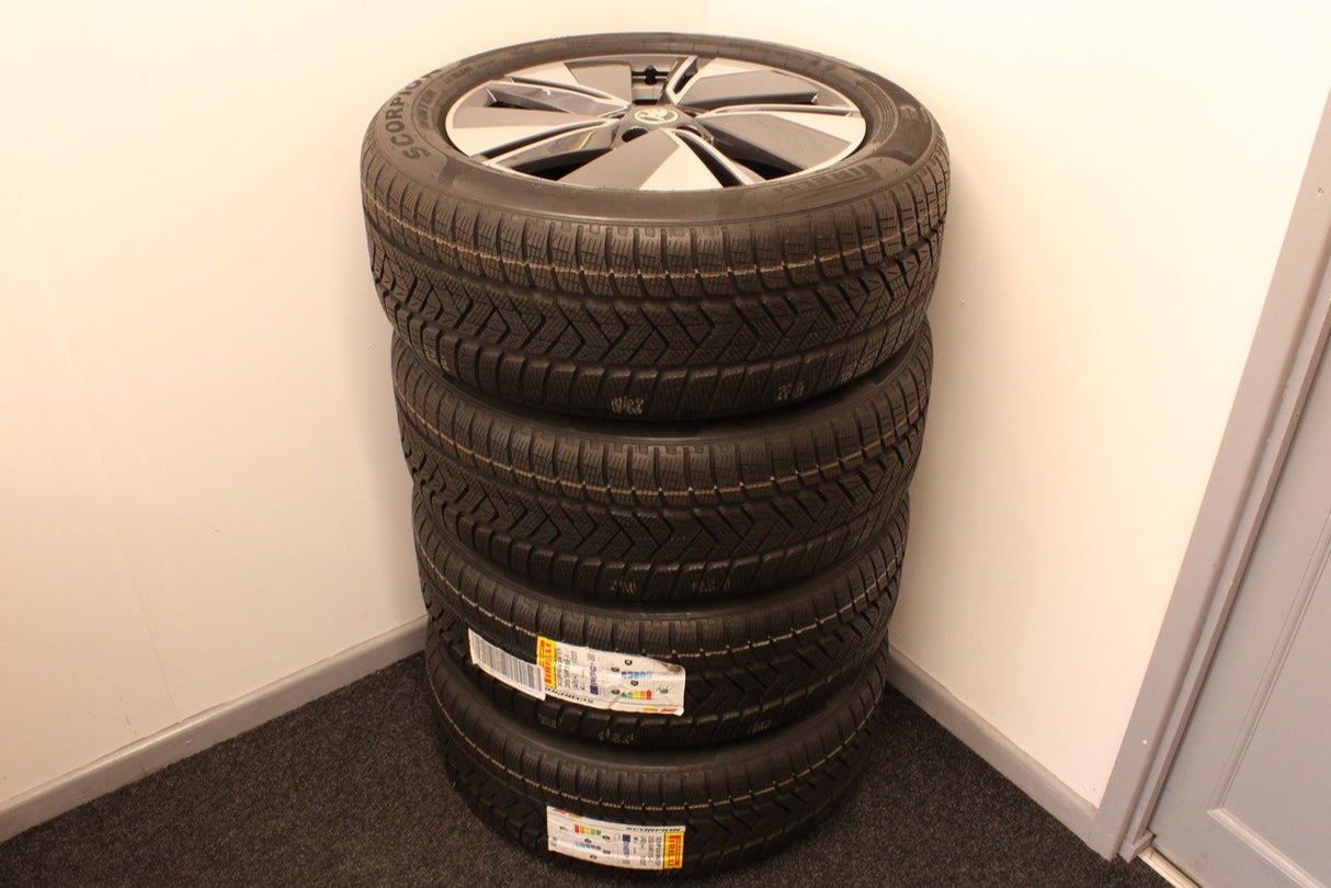 Skoda Enyaq 2021-on 19" Regulus alloy winter wheels set 5LA073649A HA7