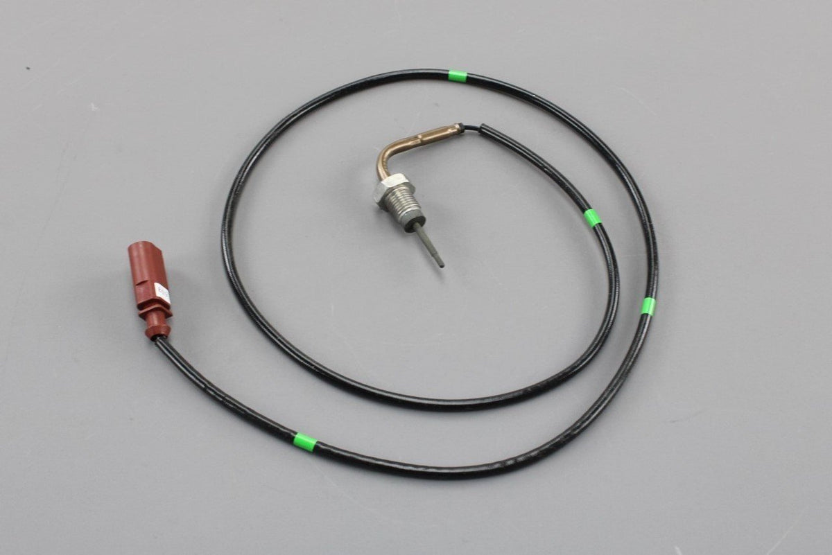VW Transporter Caddy 2.0 TDI exhaust gas temperature sensor 04L906088DD, view 1