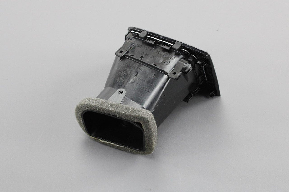 VW Golf MK7 2013-16 right front dashboard air vent RHD 5G2819704H BBF