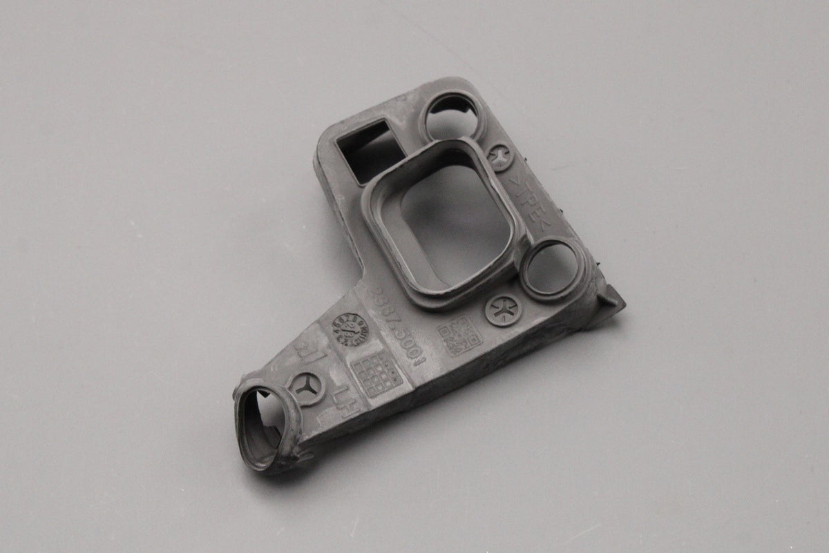 Range Rover Sport 2023-on wing mirror housing gasket (left) LR181867, view 1