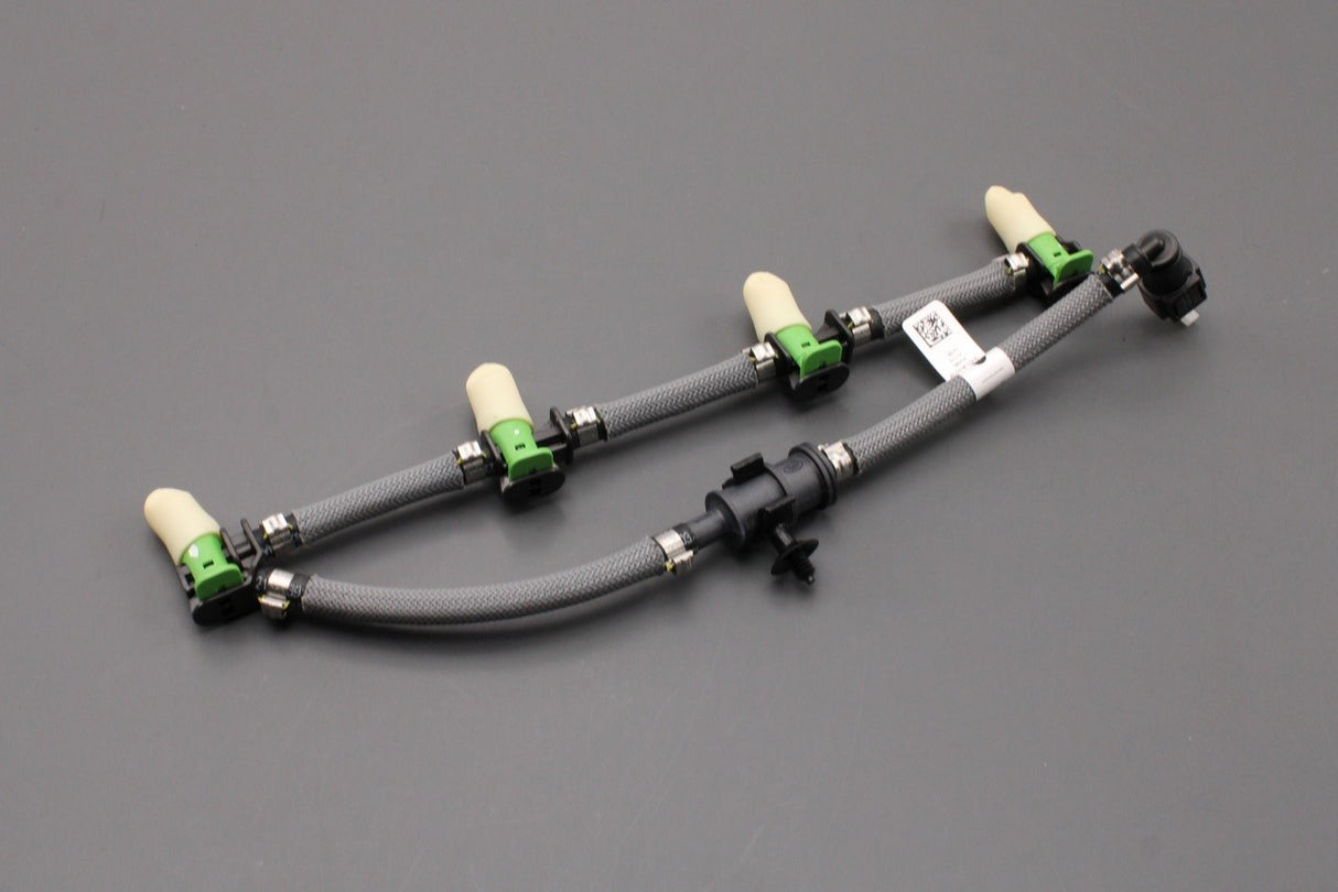 Jaguar XE XF F-Pace 2015-on 2.0L diesel leak off fuel pipe JDE40928