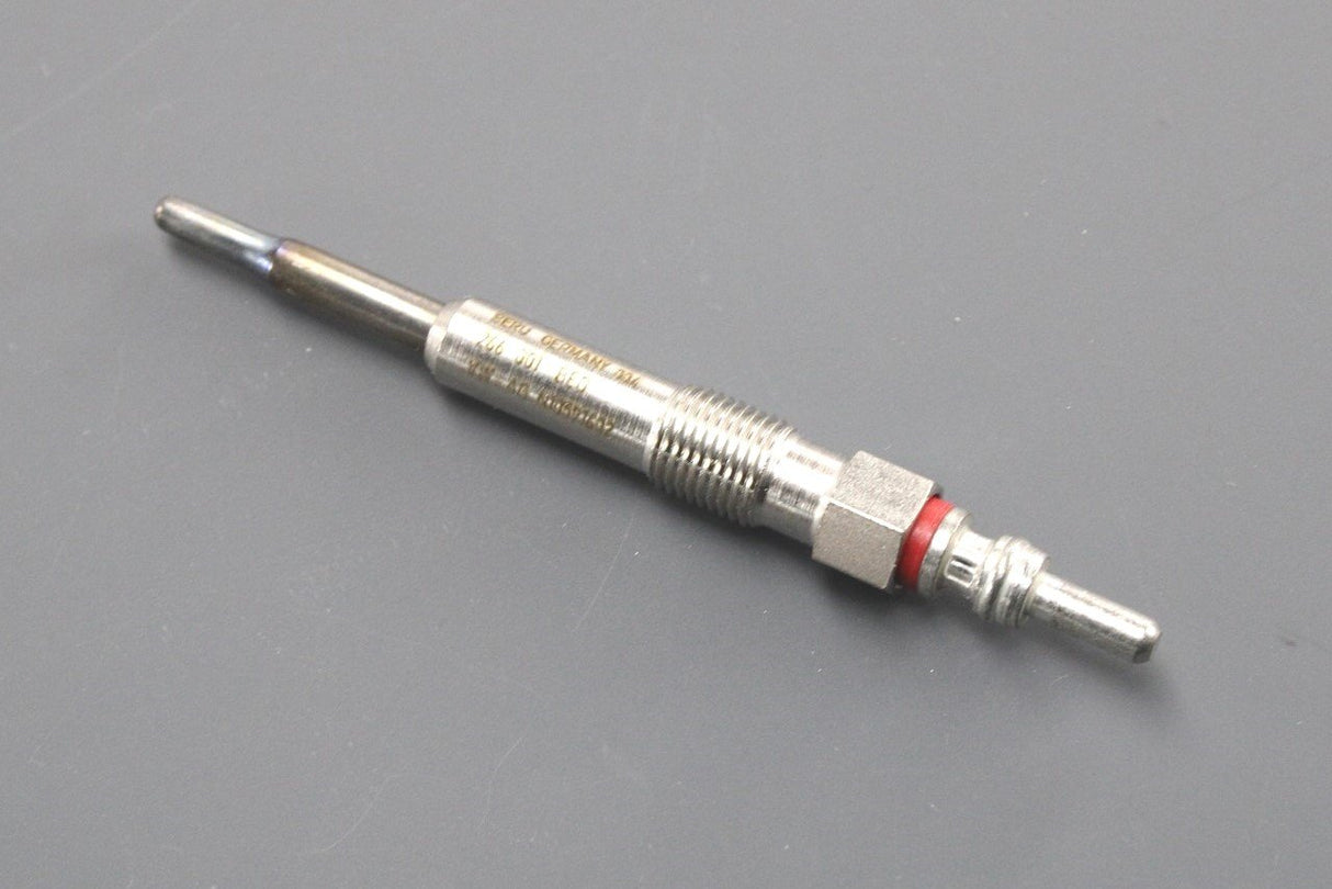 VW Caddy Golf Audi A3 Skoda Superb SEAT 1.9 2.0 TDI glow plug N10591602