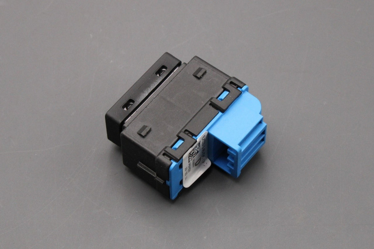 Jaguar F-Type 2014-on rear spoiler switch T2R18553