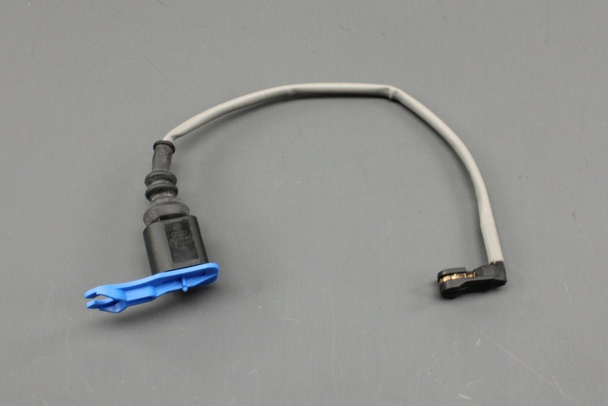 VW ID.3 ID.4 ID.5 ID.7 ID.Buzz Audi Q4 brake pad wear sensor 1EA615437, view 1