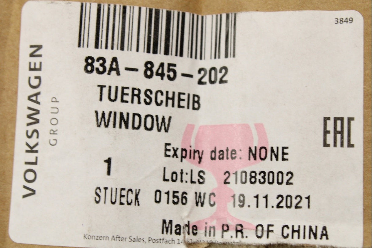 Audi Q3 RSQ3 2019-on door window glass (right front) 83A845202