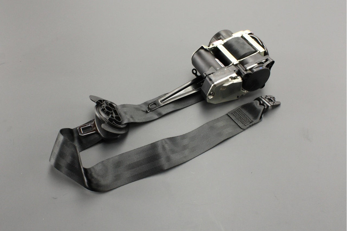 VW Passat 2015-21 three-point seat belt (front left) 3G0857705B RAA