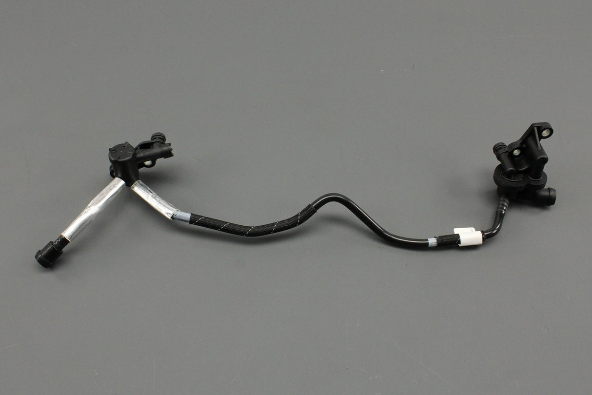 VW Amarok Touareg Audi A4 A5 A6 A7 Q7 coolant breather pipe 059121086BG
