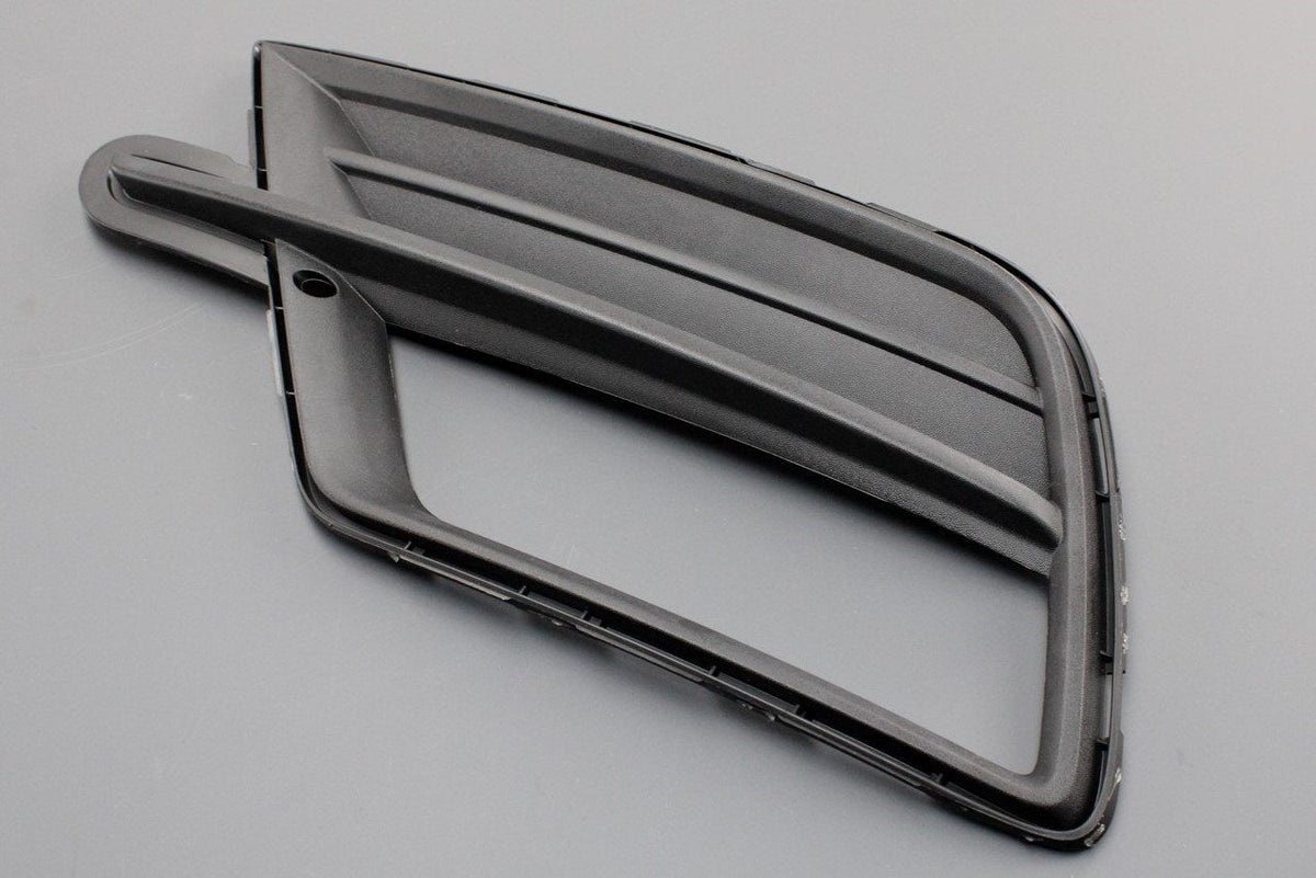VW Caddy 2016-on fog light surround grille (left) 2K5853665C 9B9, view 1