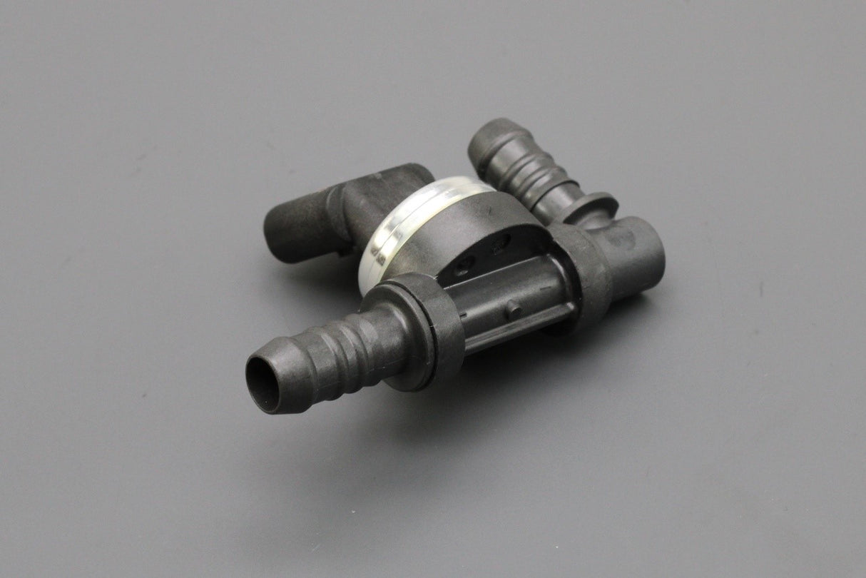 VW Golf MK7 MK7.5 Audi A3 Skoda 2.0 TDI fuel pressure sensor 04B906054D