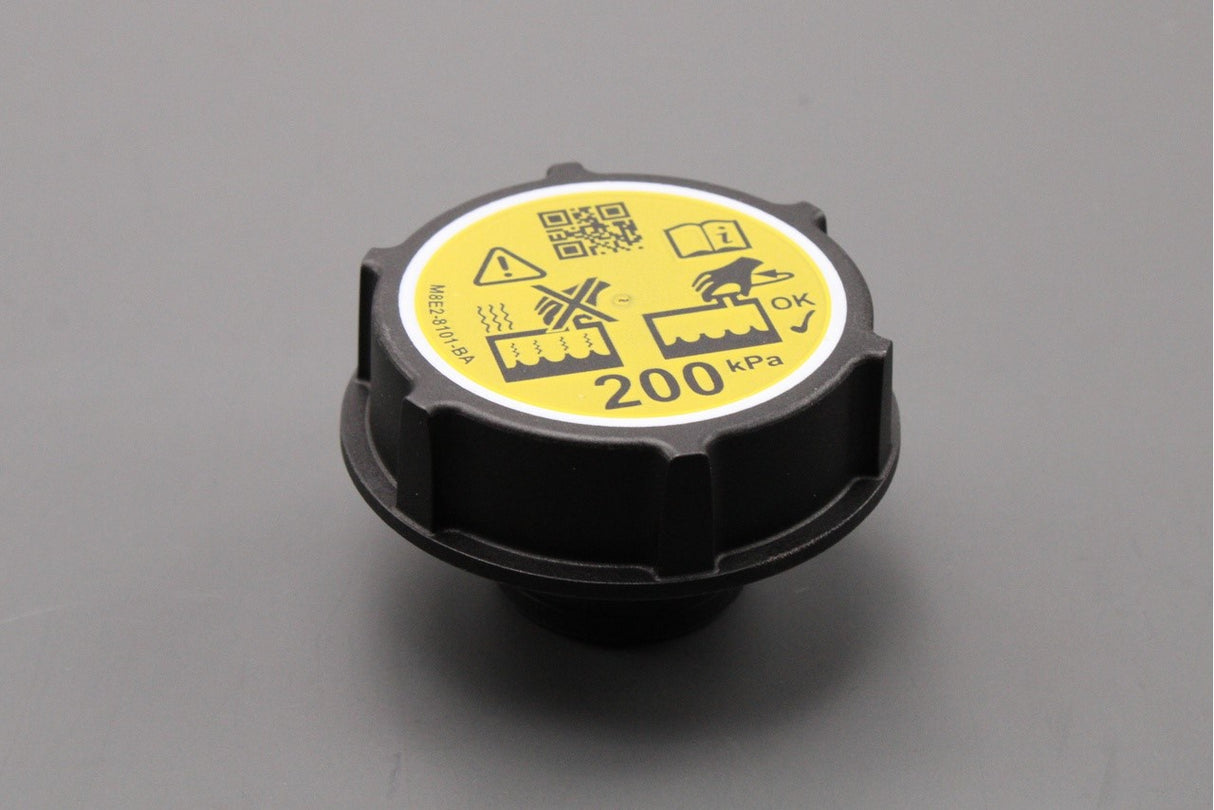 Range Rover 2022-on coolant reservoir cap LR151581