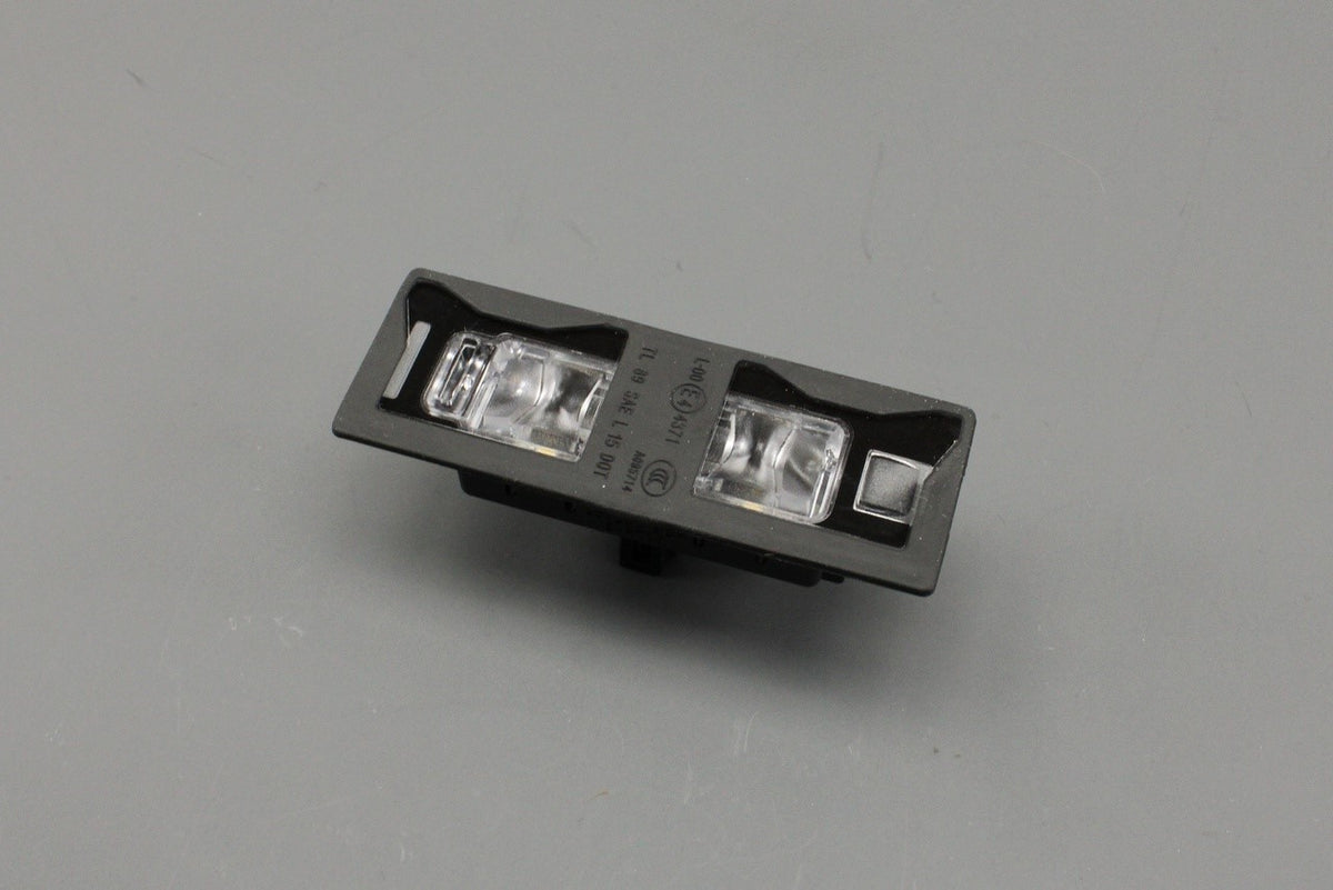 Audi Q2 Q3 19-on Q5 17-on Q7 RS5 LED number plate light 8W6943021B, view 1