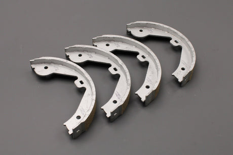 Range Rover 2010-2012 rear parking brake shoe kit SFS000051