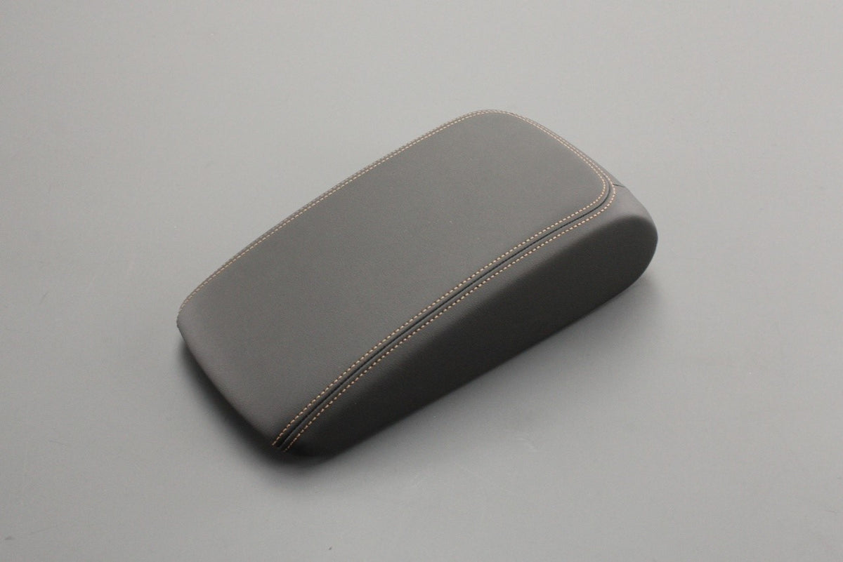 Audi Q2 2017-on leatherette arm rest (front) 8V0864207E EXT, view 1