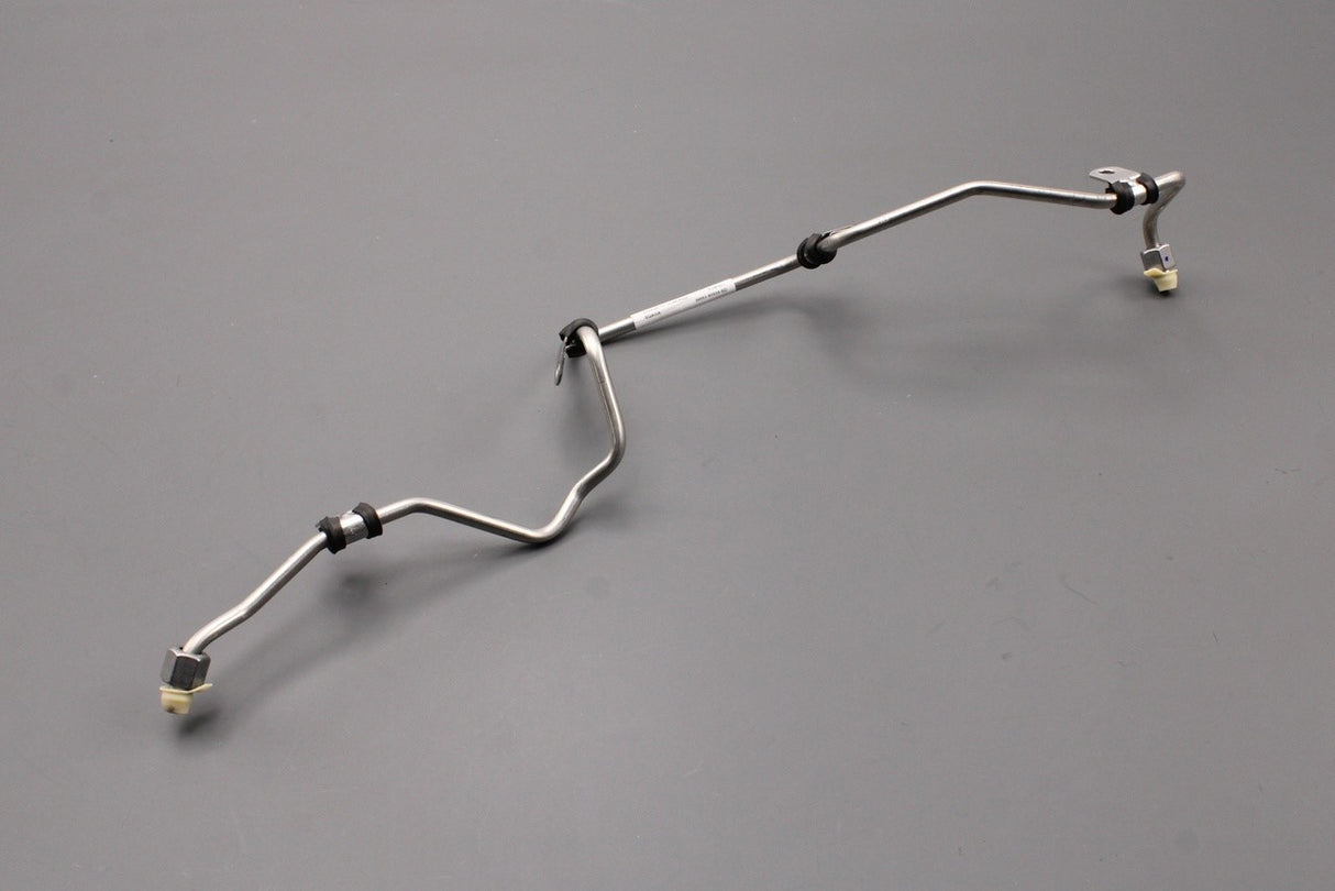 Land Rover Discovery Defender 3.0L 5.0L fuel cross over pipe LR088579