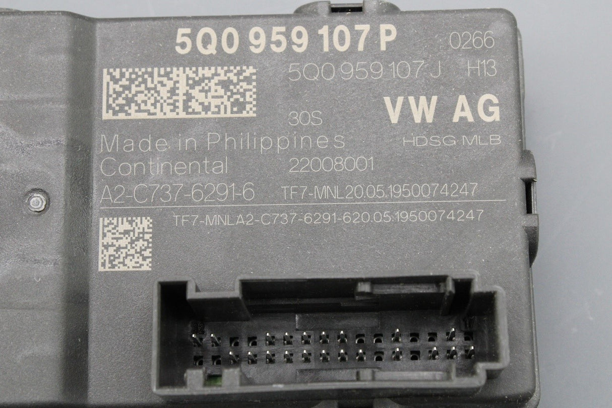 VW Tiguan Audi Q3 Skoda SEAT CUPRA tailgate control module 5Q0959107P