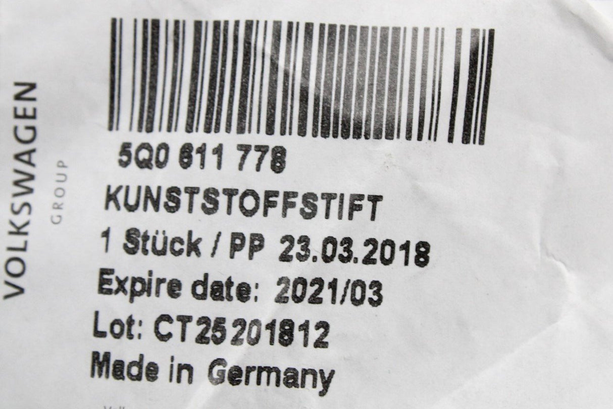 VW Golf Audi S3 Skoda SEAT brake master cylinder securing clip 5Q0611778