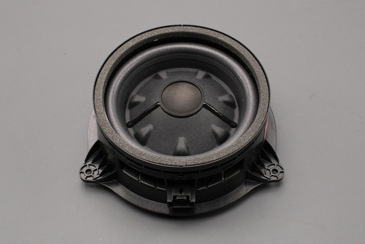 Range Rover 2022-on Range Rover Sport 2023-on door speaker LR174260