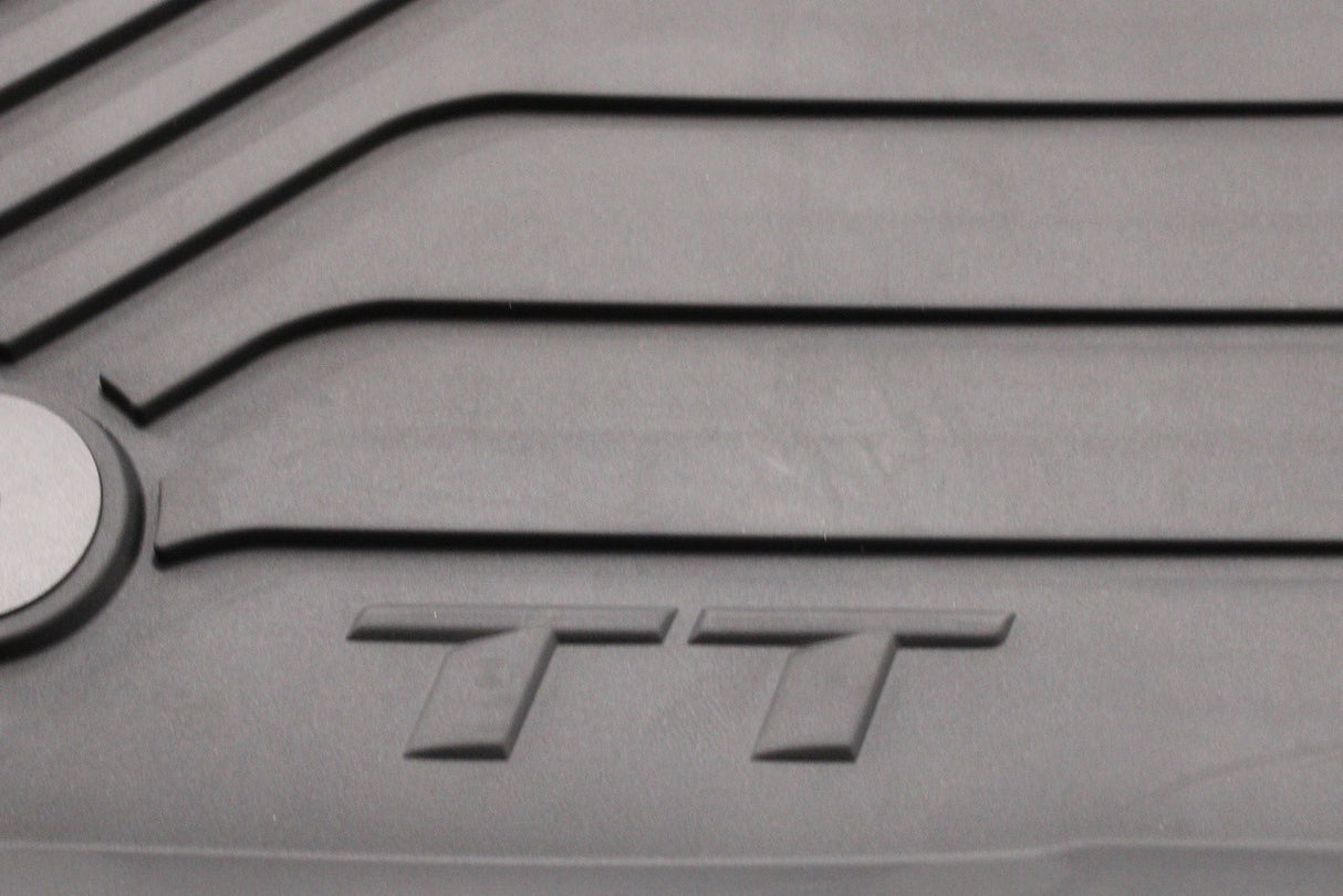 Audi TT TTS 2015-onwards front all weather floor mats set 8S2061501 041
