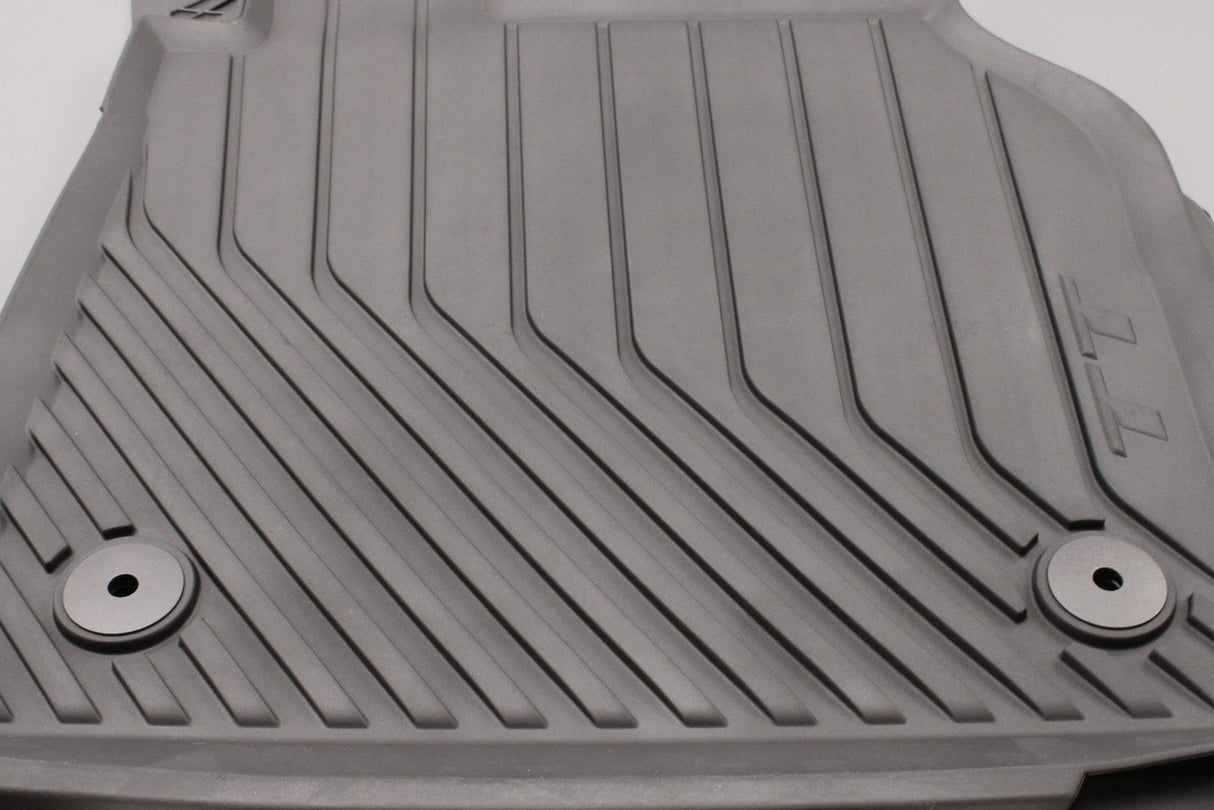 Audi TT TTS 2015-onwards front all weather floor mats set 8S2061501 041