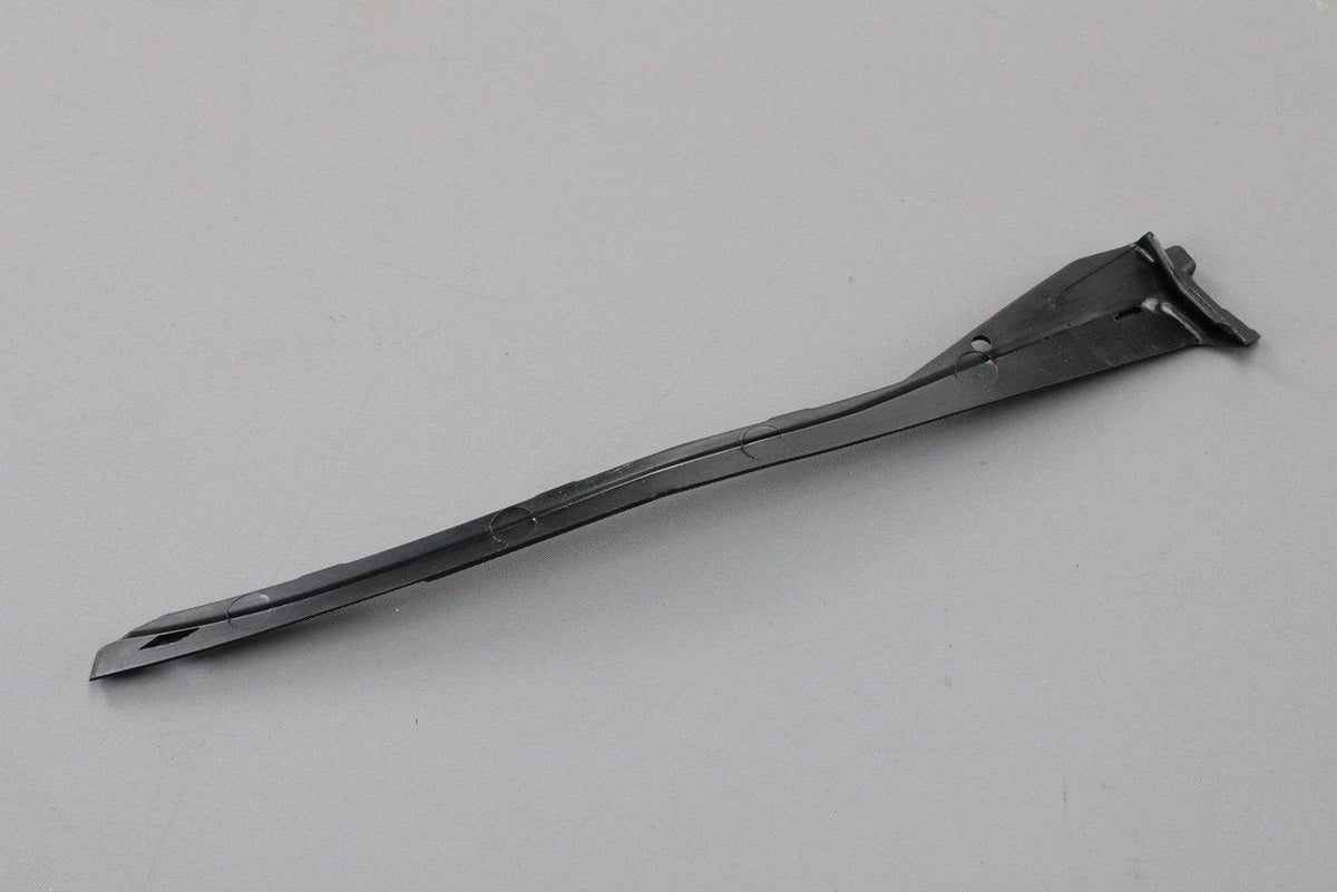VW Golf MK8 2020-Onward Headlight side seal (Right) 5H0941120, view 1