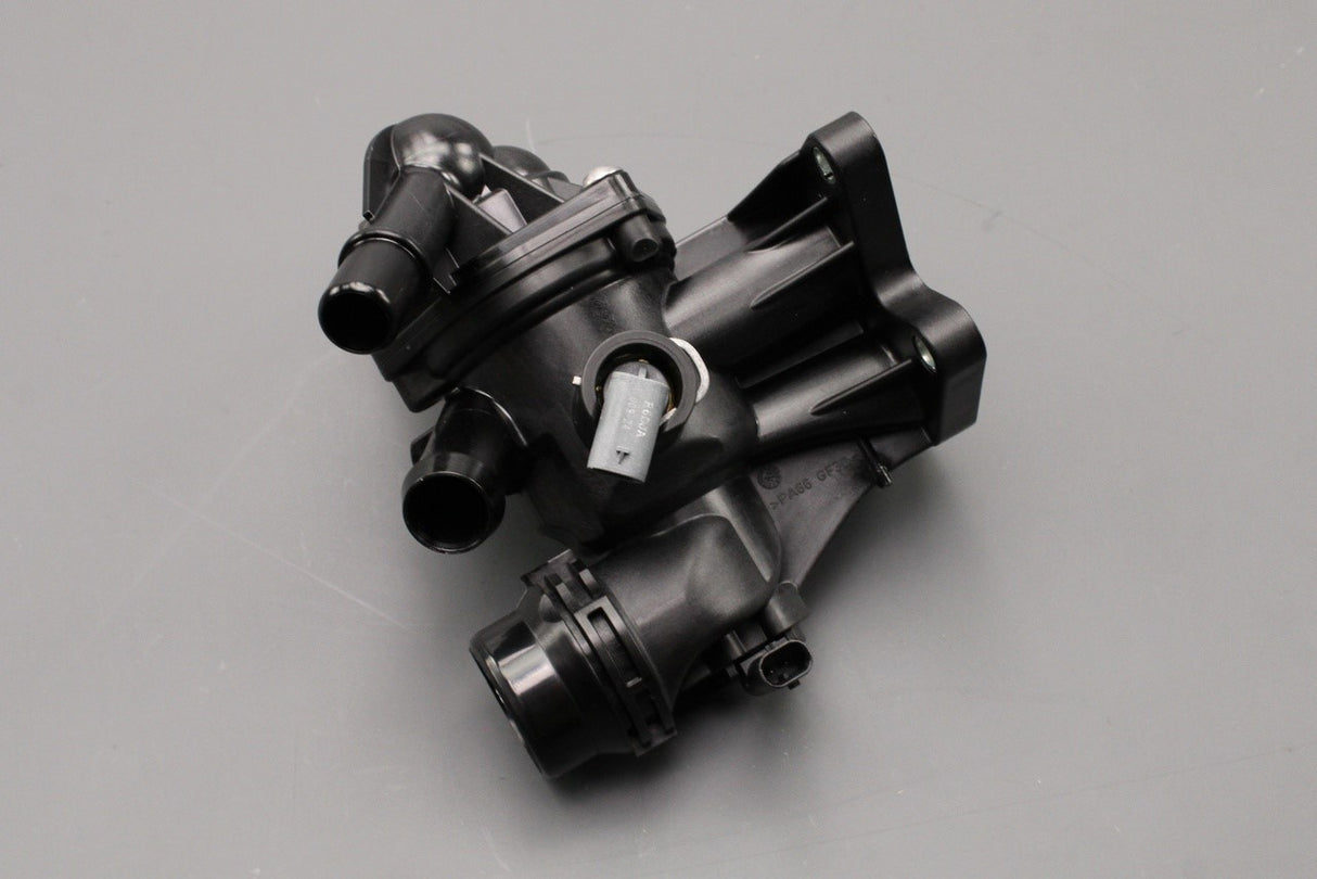 Land Rover Discovery Sport Range Rover Evoque 2.0 thermostat LR115274