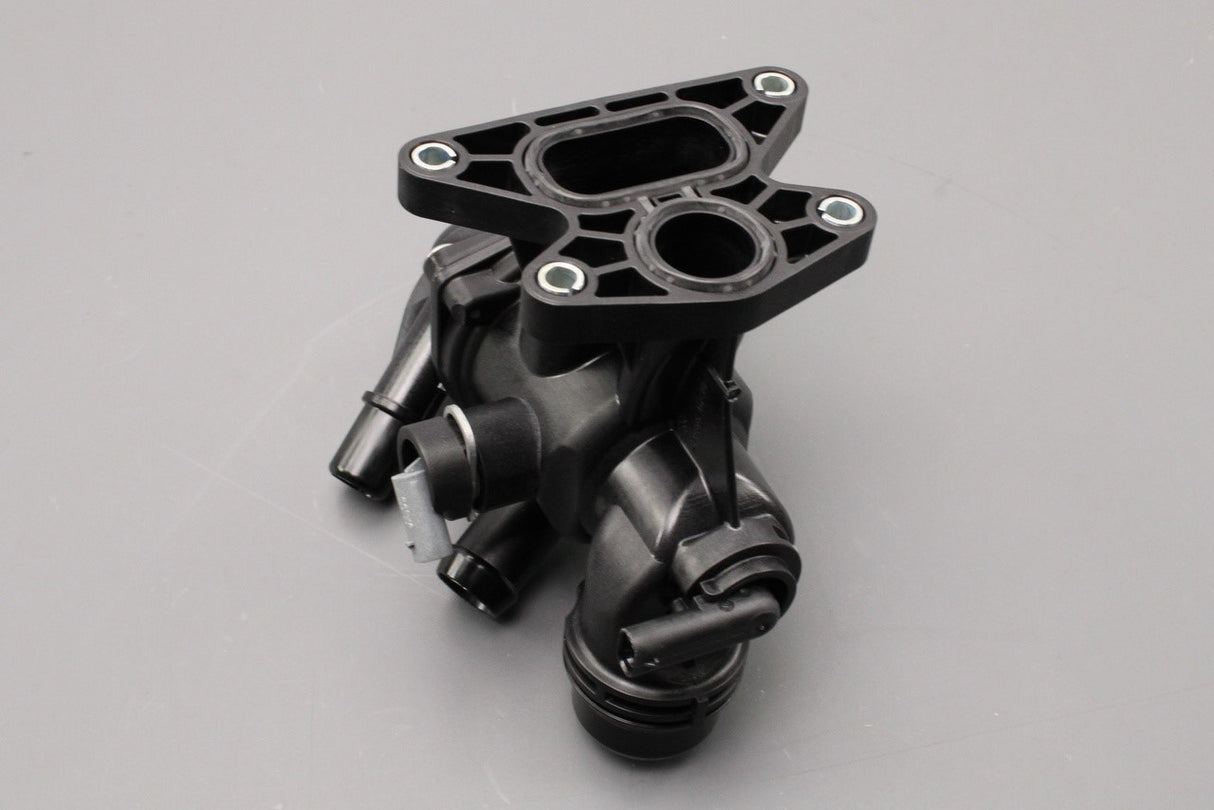Land Rover Discovery Sport Range Rover Evoque 2.0 thermostat LR115274