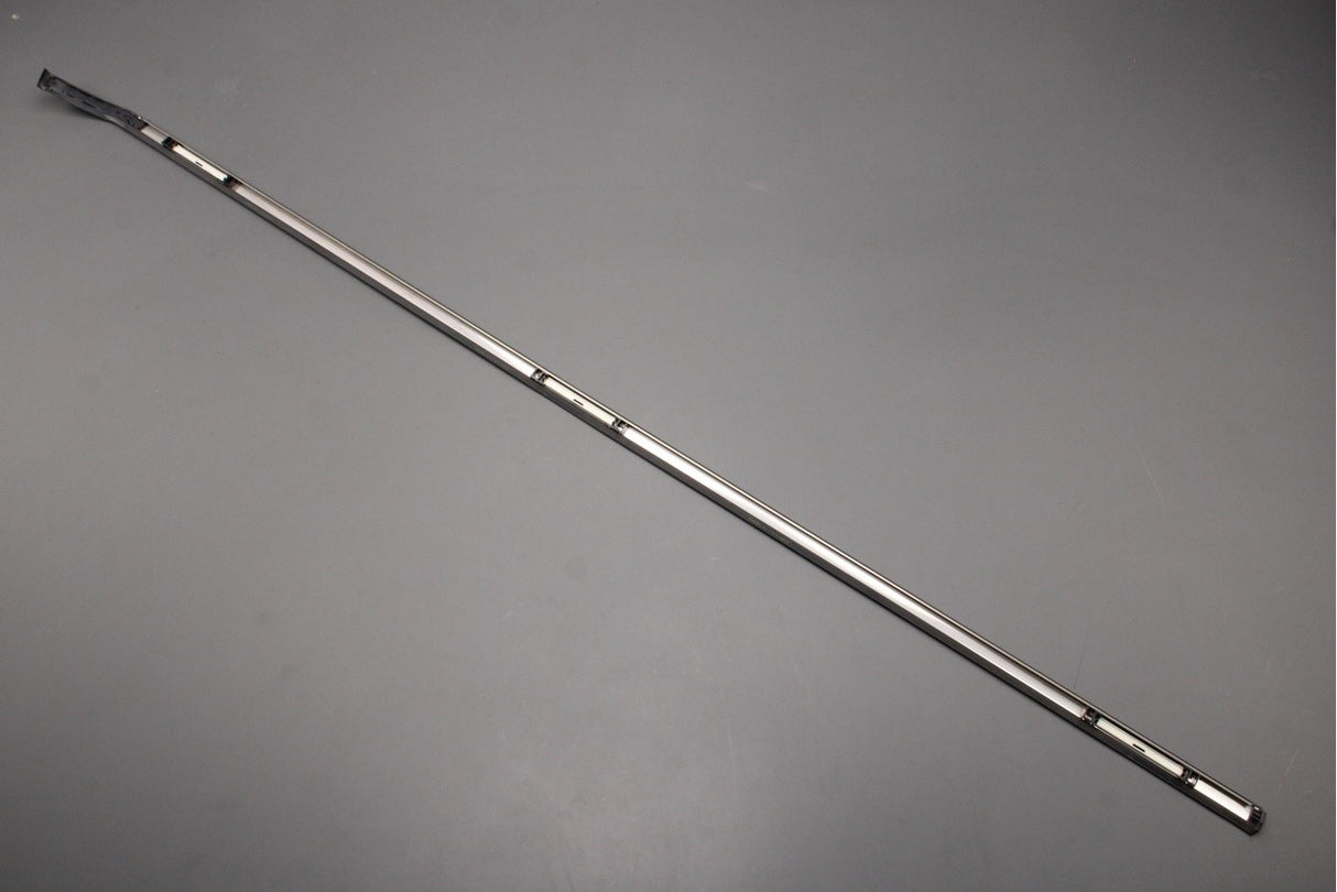 Range Rover 2002-12 roof weatherstrip in primer (right) DBC000022LML