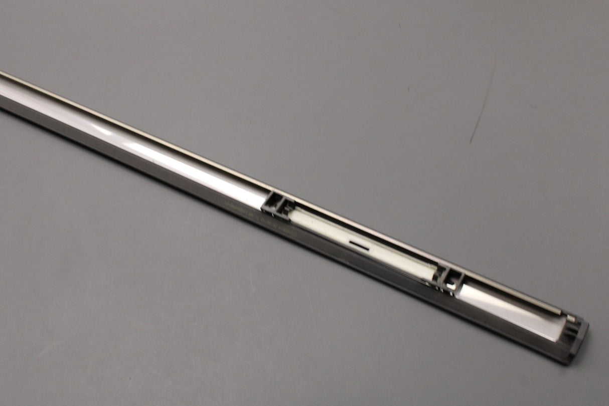 Range Rover 2002-12 roof weatherstrip in primer (right) DBC000022LML