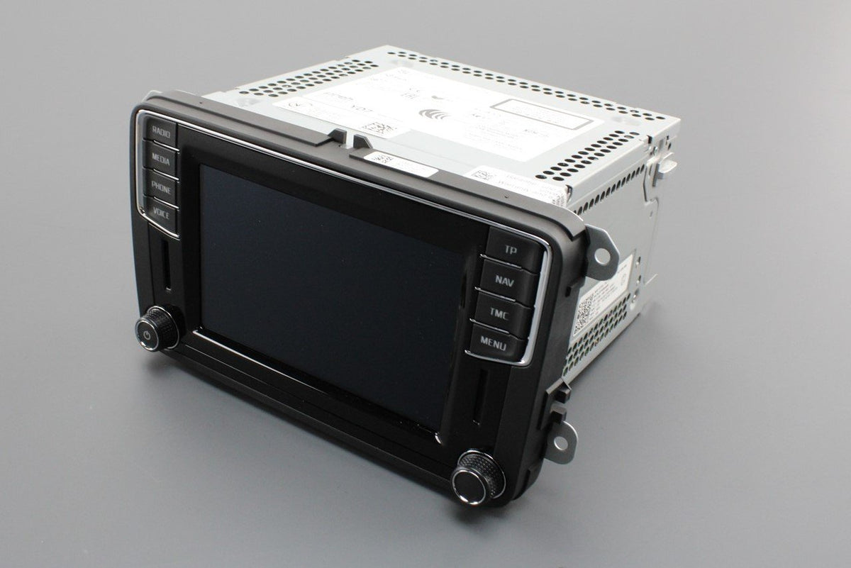 Skoda Yeti 2014-2018 navigation head unit 5L0035680 IZY, view 1