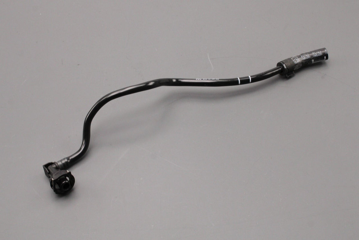 Audi Q5 2009-2012 3.0 TDI coolant reservoir breather hose (rear) 8R0121081AT, view 1