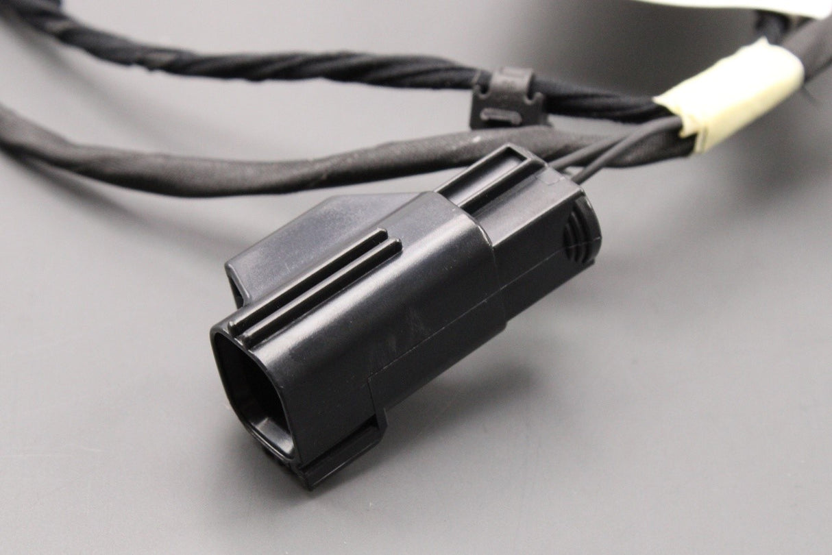 Land Rover Discovery L550 2015-on tow bar wiring link lead LR133659