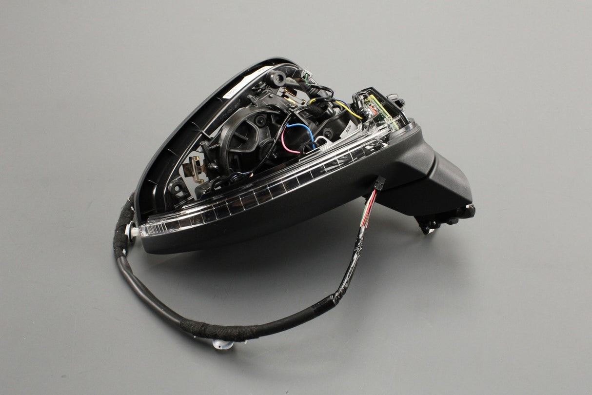 Audi A4 S4 2016-on electric wing mirror housing 8W2857410F 9B9