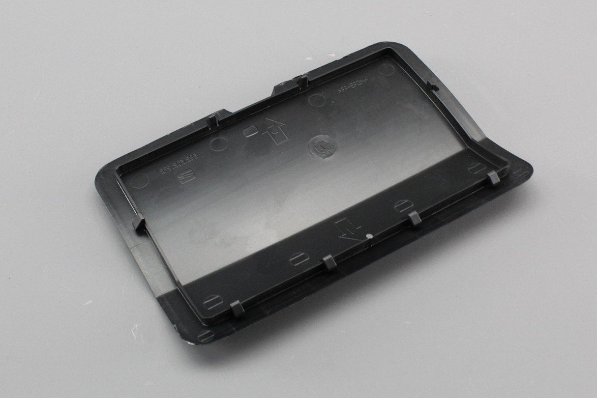 SEAT Leon ST Estate 2013-16 factory tow bar bumper cover trim 5F9803595