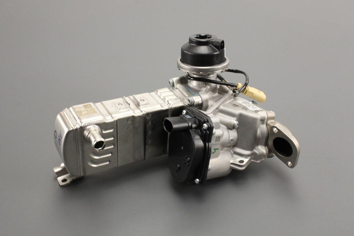VW Touareg Audi Q5 Q7 Q8 2016-on EGR valve cooler (3.0 TDI) 059131511EF, view 1