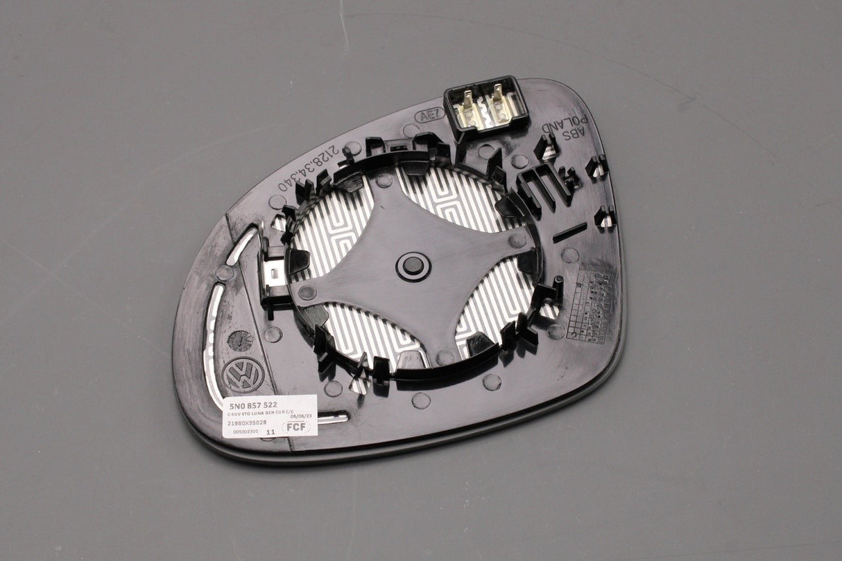 VW Tiguan Skoda Yeti SEAT 08-23 LHD wing mirror glass (right) 5N0857522