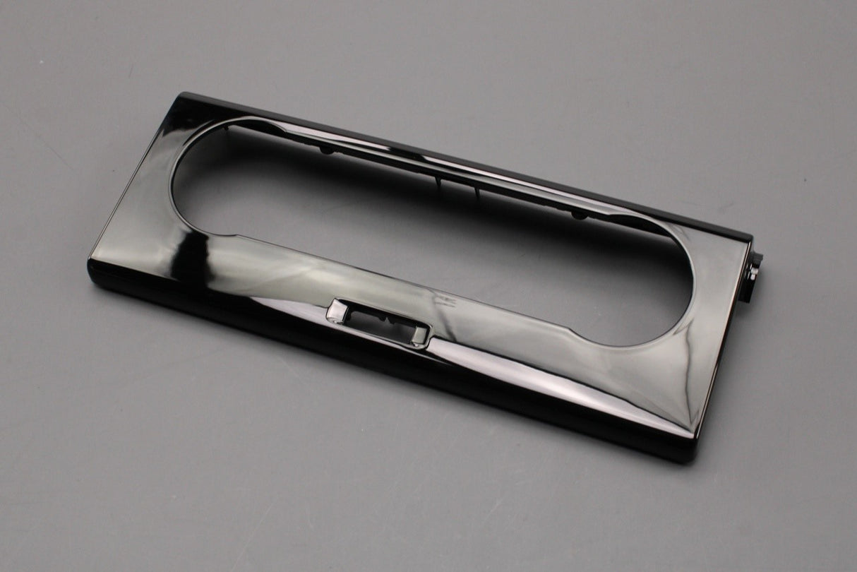 Land Rover Discovery 5 L462 2017-on centre console dash trim LR142511