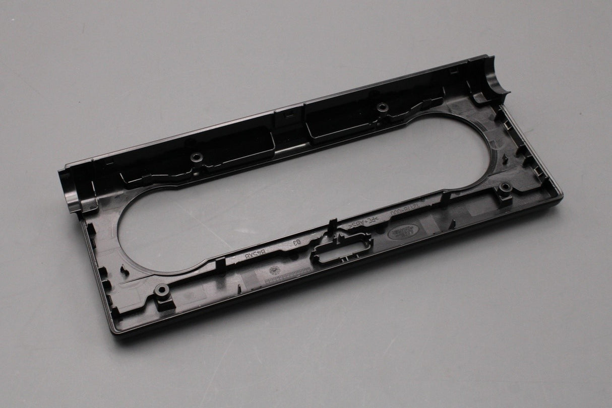 Land Rover Discovery 5 L462 2017-on centre console dash trim LR142511