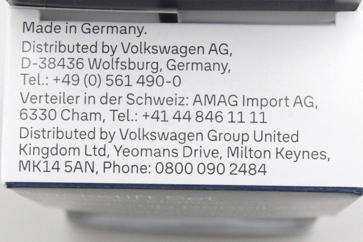 Audi touch up paint pen with clear coat Suzuka Grey Metallic LST0M2Y7F