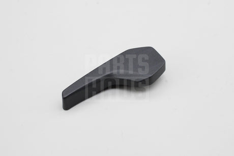 VW Arteon Touareg Audi A3 A4 A5 A6 A7 Q2 bonnet release lever 8W0823661D
