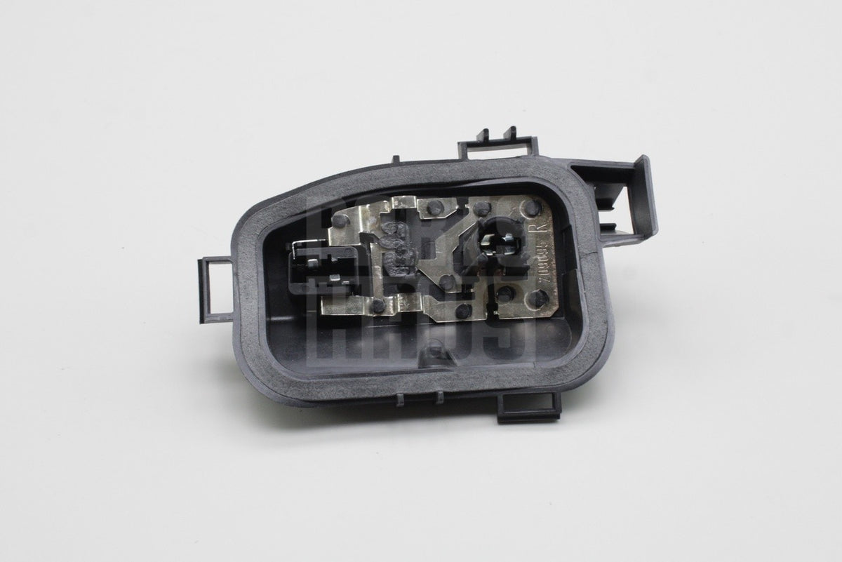 Audi A3 17-20 Sportback rear light bulb holder (outer right) 8V4945258C